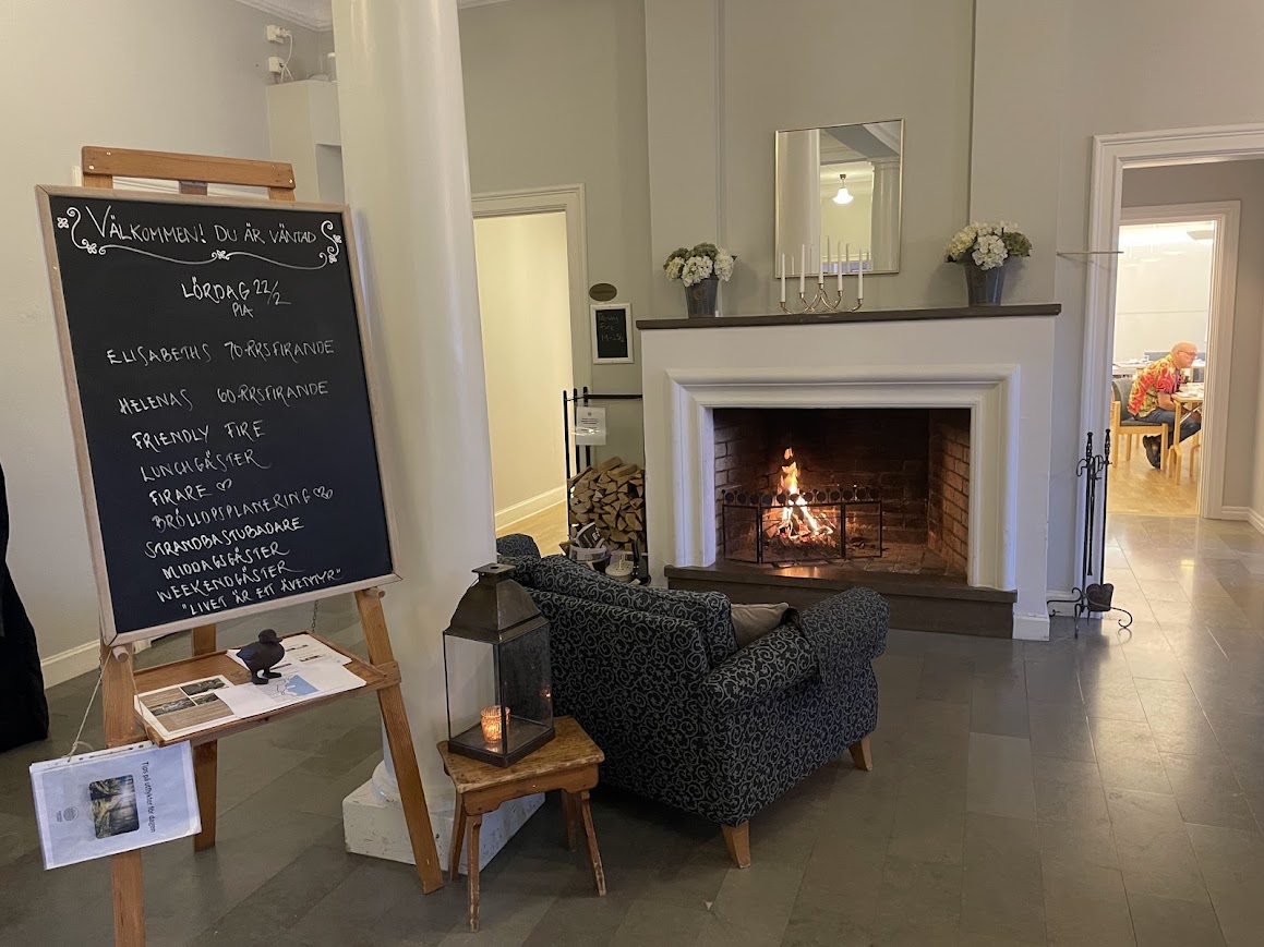 Friendly Fire de Luxe XVI